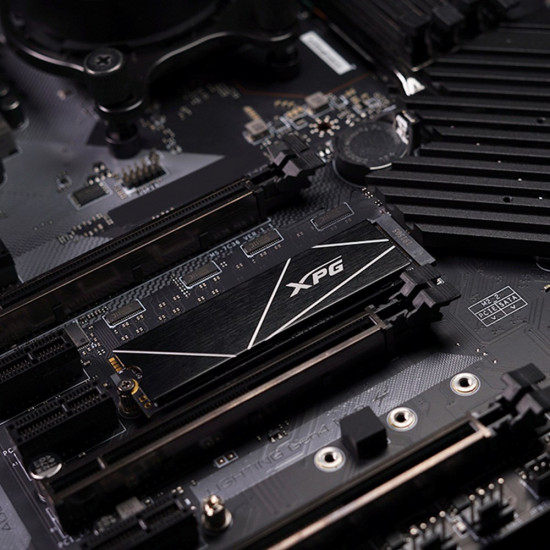 XPG GAMMIX S70 Blade M.2 1 TB PCI Express 4.0 3D NAND NVMe XPG GAMMIX S70 Blade M.2 1 TB PCI Express 4.0 3D NAND NVMe