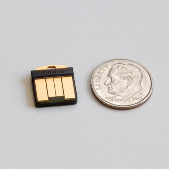 Yubico YubiKey 5 Nano Yubico YubiKey 5 Nano